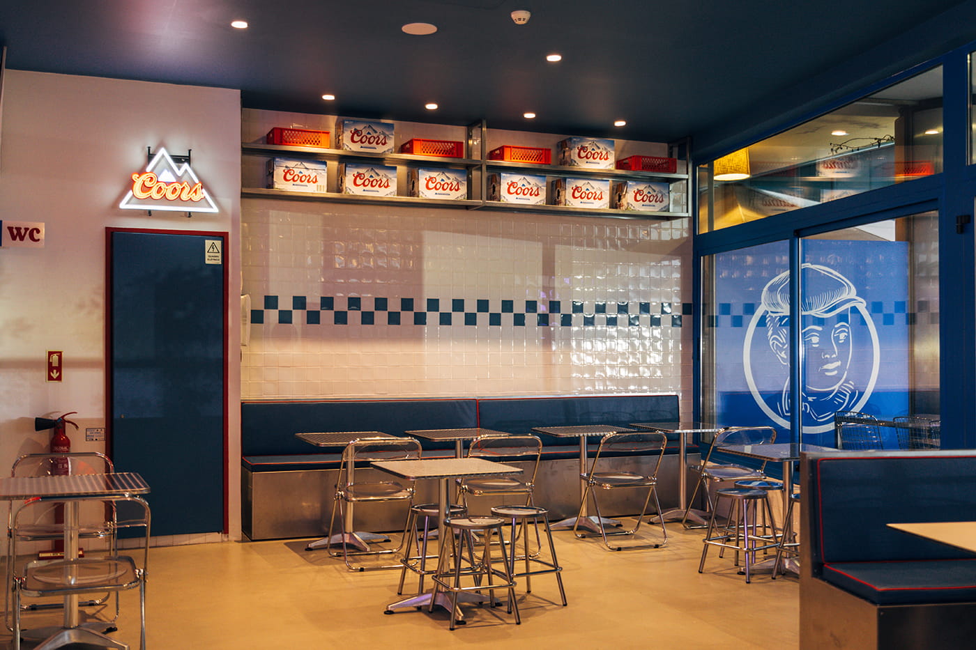 Pow Chick's Saldanha interior view